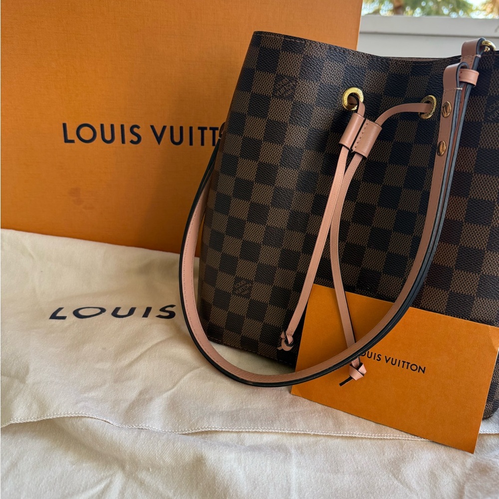 Authentic Louis Vuitton NéoNoé MM Damier Ébène Coated Canvas